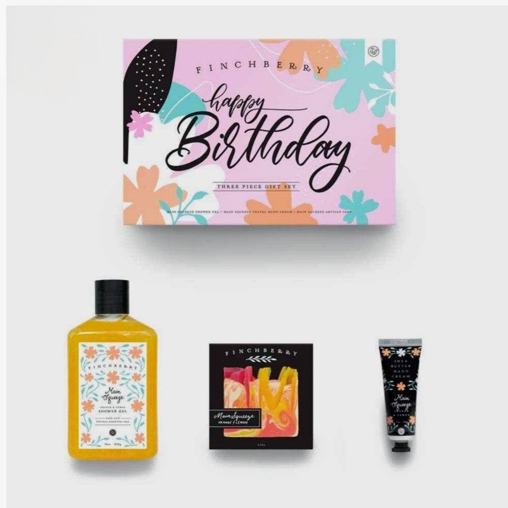NWT Finchberry Happy Birthday Three Piece Gift Set